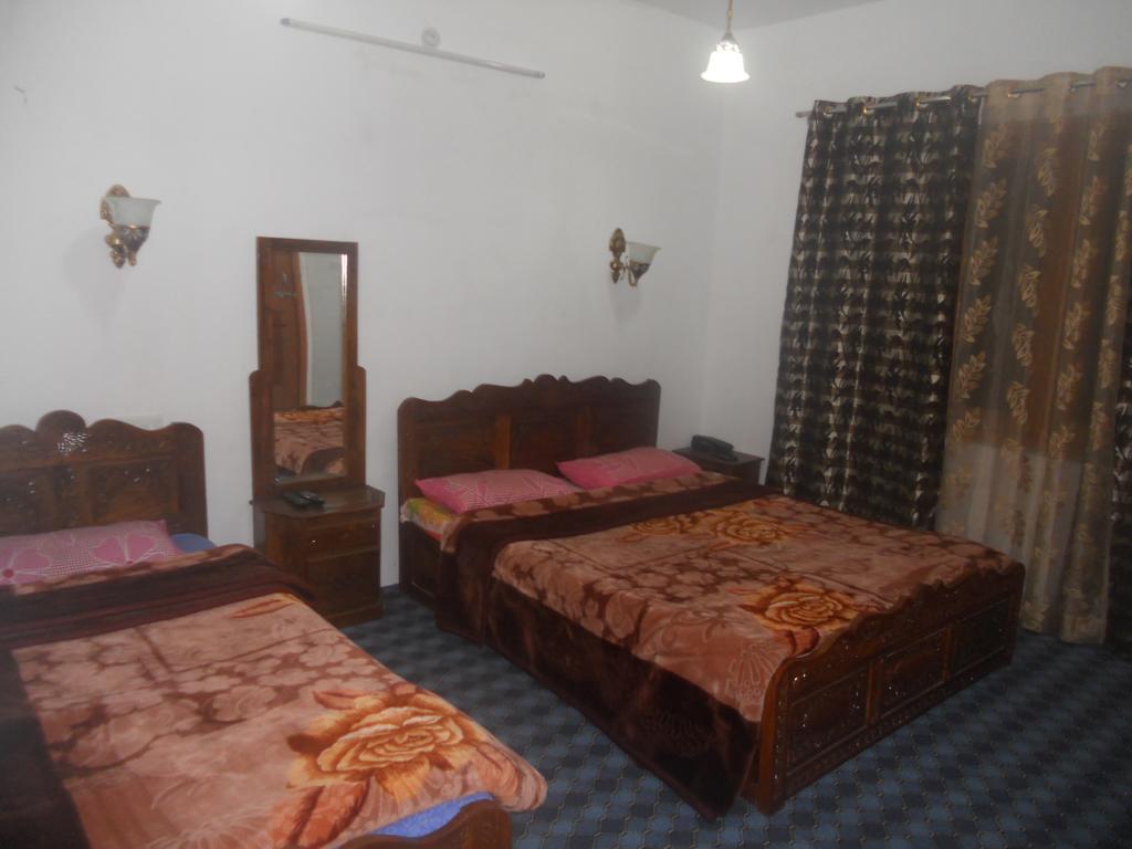 Hotel Royale Jannat Сринагар Номер фото